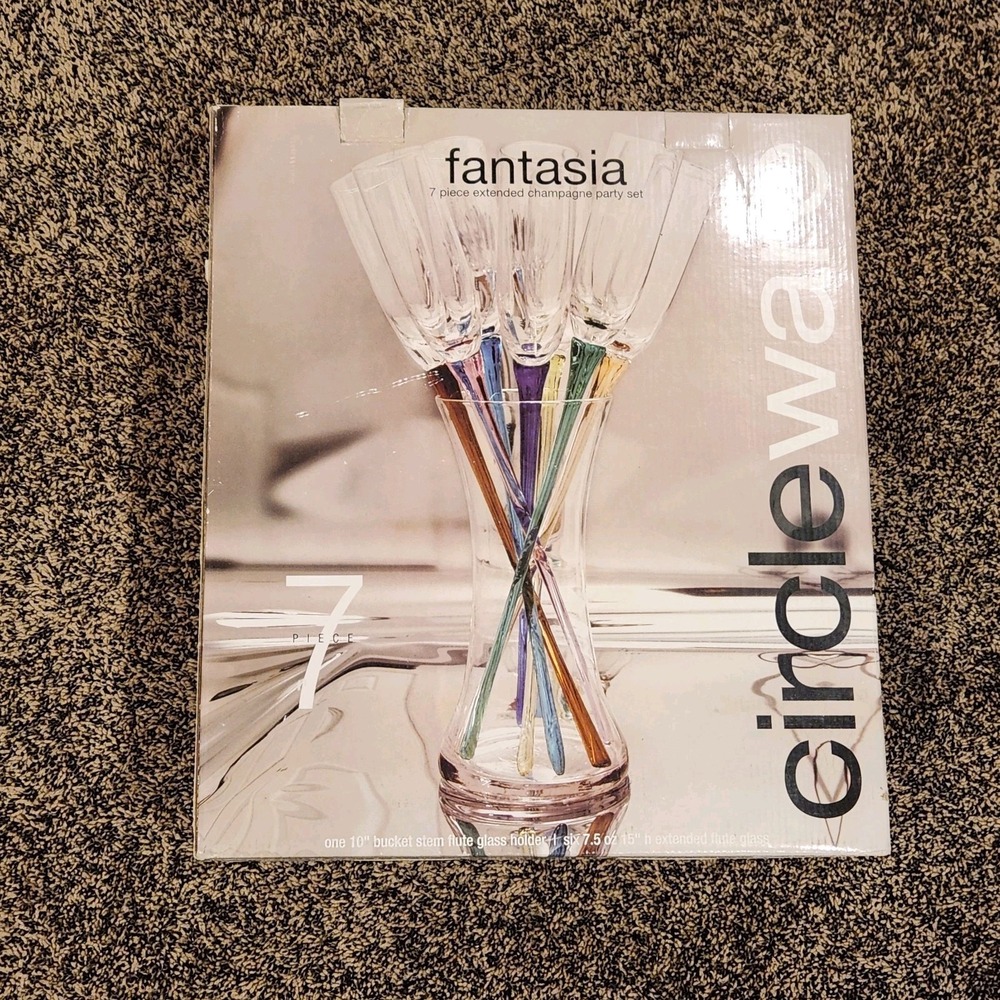 Fantasia Circle Ware 7 Piece Champagne Party Set Y2K Wedding Birthday New Year's